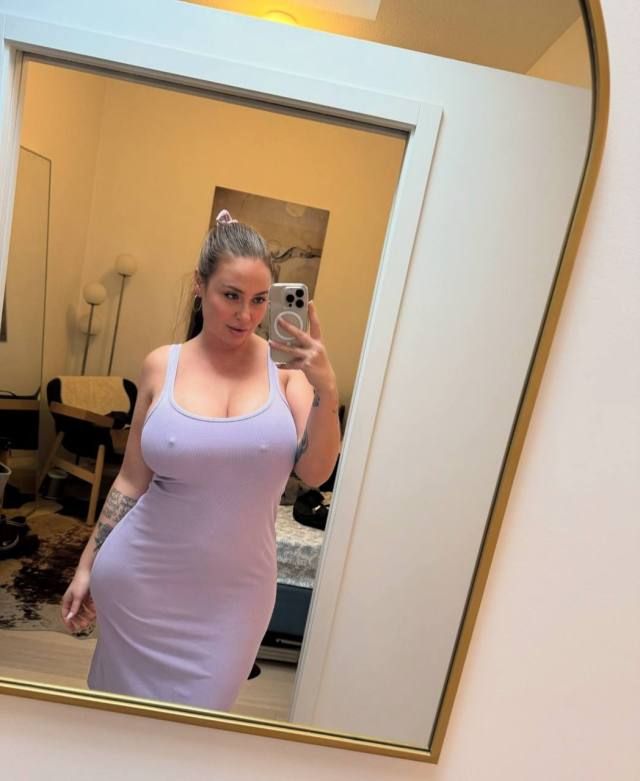 !! NO FEE,  ZERO COST !!, just come fuck me, wild passion, and nights we won’t forget.”  !! NO FEE !! - Image 2